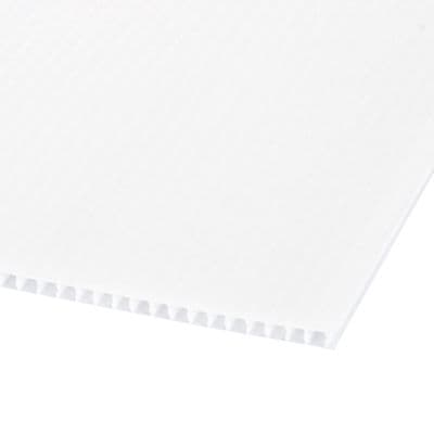 แผ่นฟิวเจอร์บอร์ด หนา 3 มม. PLANGO ขนาด 65 x 49 ซม. สีขาว